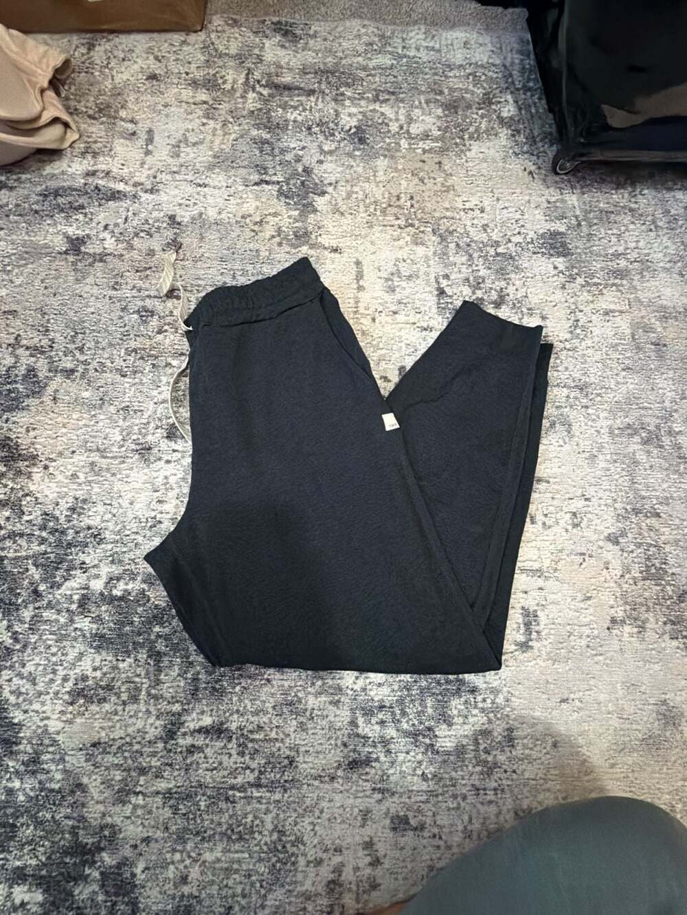 Vuori Performance Jogger Women's Black Heather